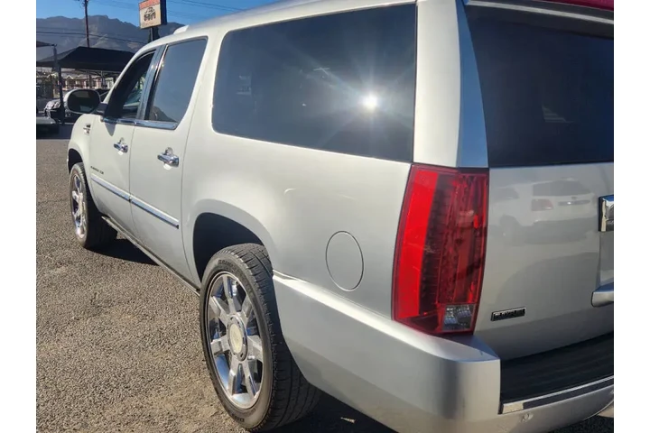 $11400 : 2012 Escalade ESV Luxury image 5