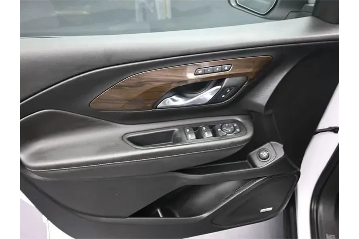 $20745 : GMC Terrain 2020 Denali 4dr image 5