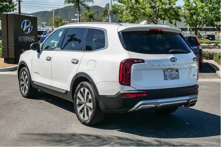 $24500 : Kia Telluride 2020 S 4dr SUV image 7