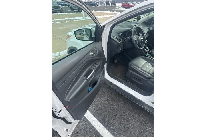 $10915 : Ford Escape 2014 AWD Titaniu image 5