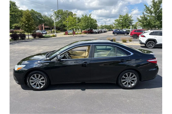 $16500 : 2015 Camry Hybrid XLE image 10