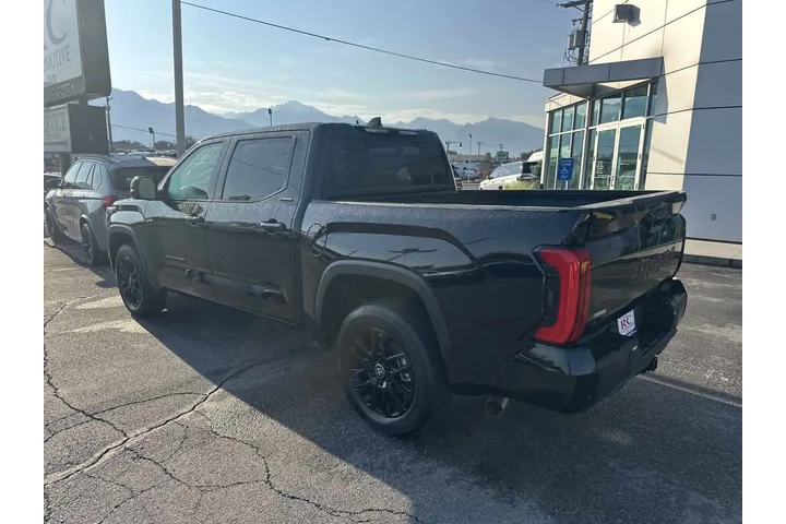 $63490 : 2025 Tundra 4WD Limited Hybrid image 7
