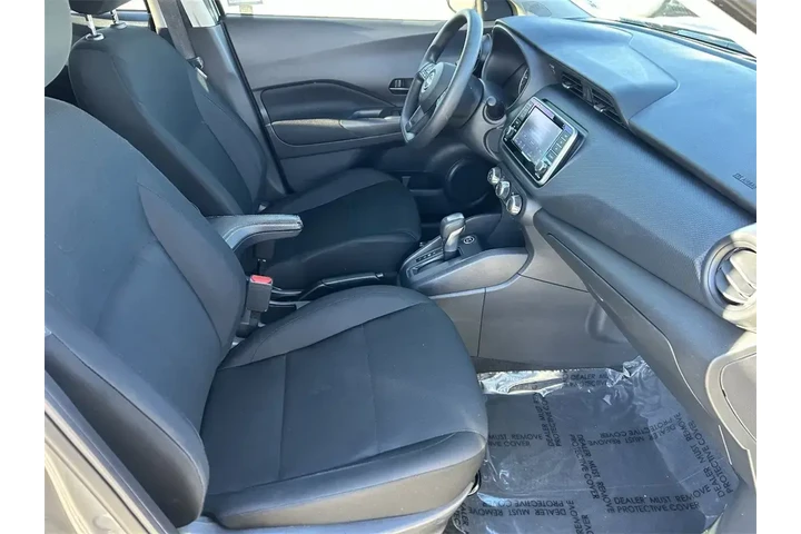 $16244 : Nissan Kicks 2024 S 4dr Cros image 9