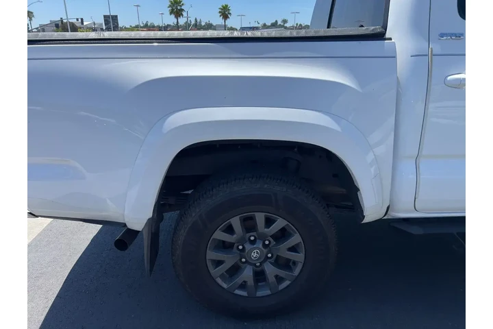 $31297 : Toyota Tacoma 2022 4x2 TRD O image 9