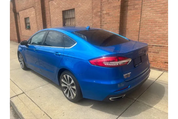 $13000 : 2019 Fusion SE image 5