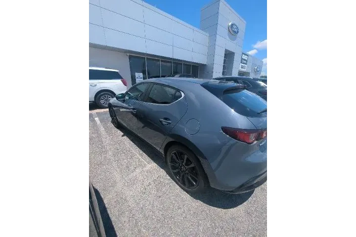 $24092 : Mazda Mazda3 Hatchback 2022 image 6