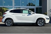 $22611 : Hyundai KONA Electric 2022 S thumbnail