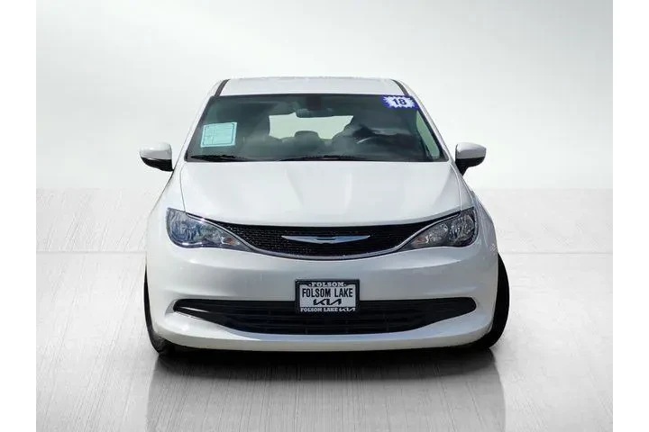 $14172 : Chrysler Pacifica 2018 LX 4d image 2