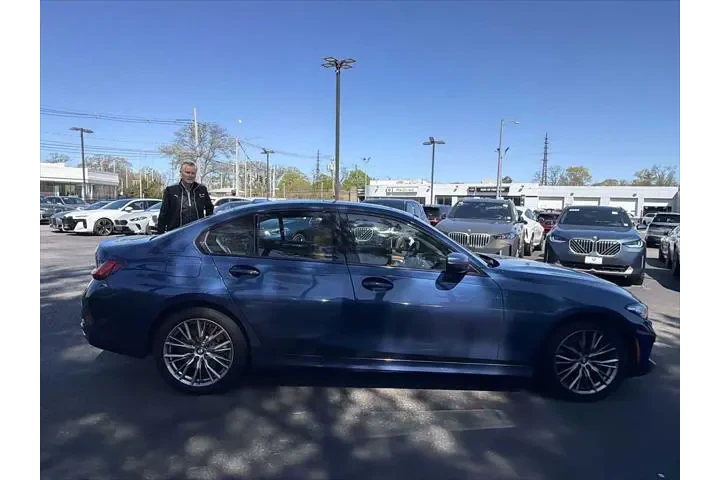 $35943 : BMW 3 Series 2023 AWD 330i x image 4
