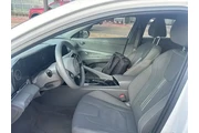 $19595 : Hyundai ELANTRA 2024 SEL 4dr thumbnail