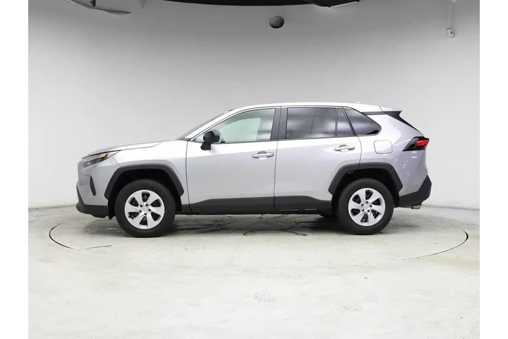 $30998 : Toyota RAV4 2025 LE 4dr SUV image 3