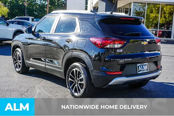 $21920 : Chevrolet Trailblazer 2025 4 image 5