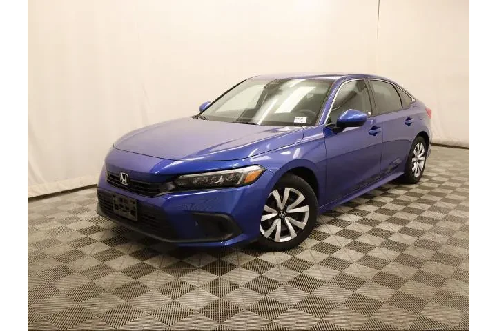 $23995 : Honda Civic 2024 LX 4dr Seda image 6
