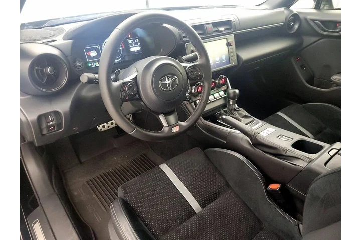 $33998 : Toyota GR86 2025 Premium 2dr image 9