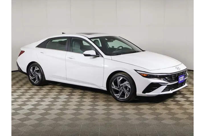 $24995 : Hyundai ELANTRA Hybrid 2025 image 2