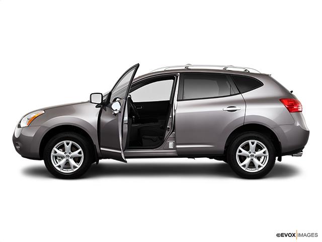 2010 Rogue image 1