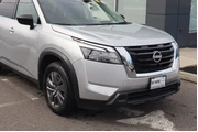 $27312 : Nissan Pathfinder 2024 AWD S thumbnail