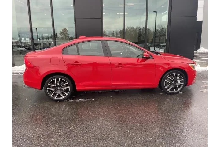 $11695 : Volvo S60 2017 AWD T5 Dynami image 5