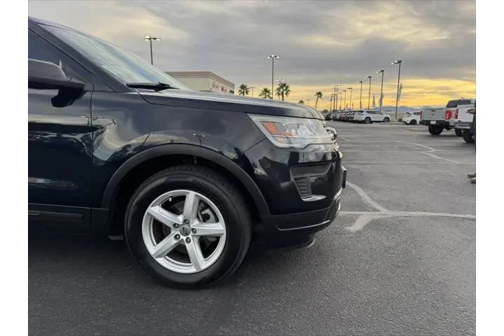 $17511 : Ford Explorer 2018 Base 4dr image 4