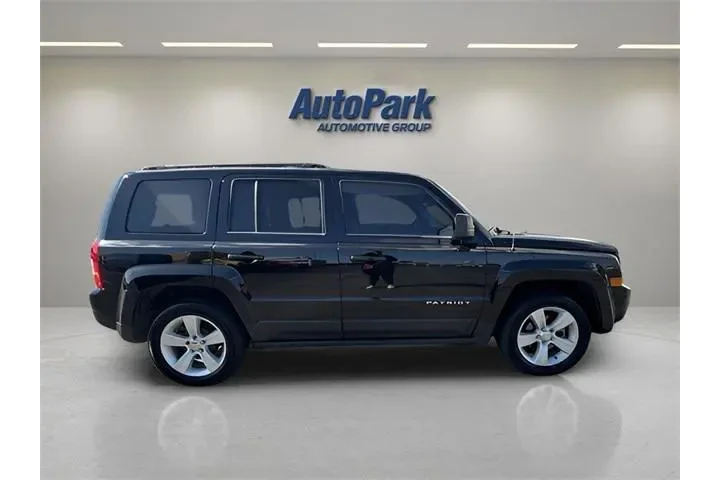 $11995 : Jeep Patriot 2017 Latitude 4 image 2