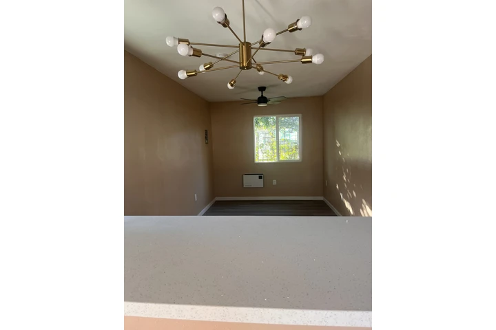 $1900 : New apartment image 5