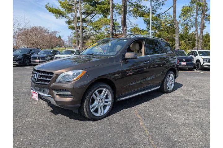 $15988 : Mercedes-Benz M-Class 2015 A image 7