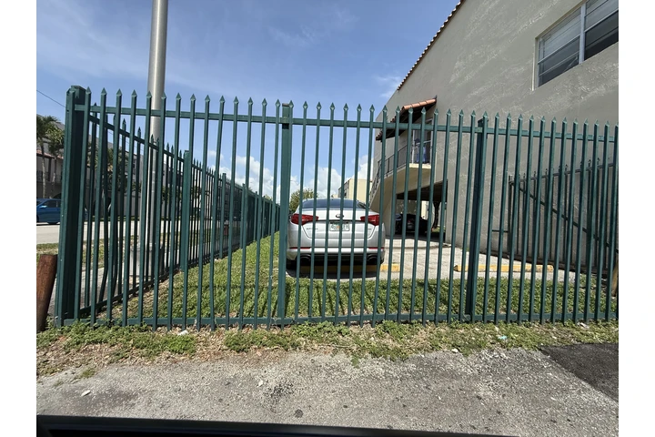 $1800 : Apartamento para alquiler image 1