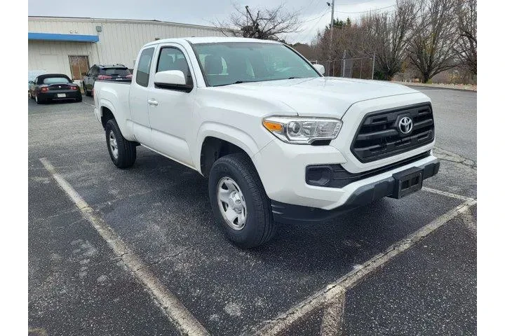 $17500 : Toyota Tacoma 2017 4x2 SR5 4 image 3