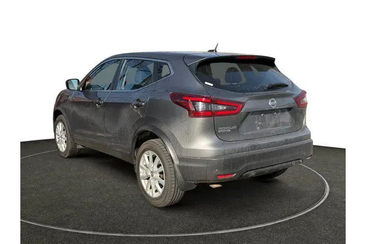 $14485 : Nissan Rogue Sport 2020 S 4d image 3
