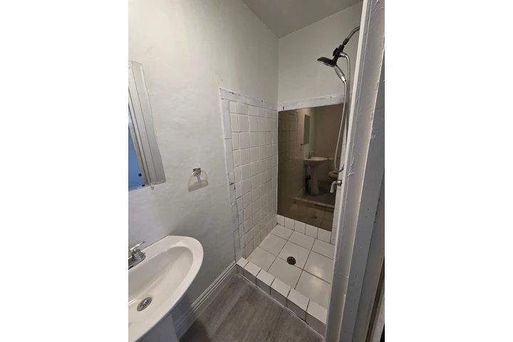 $1700 : Se renta Casita image 8