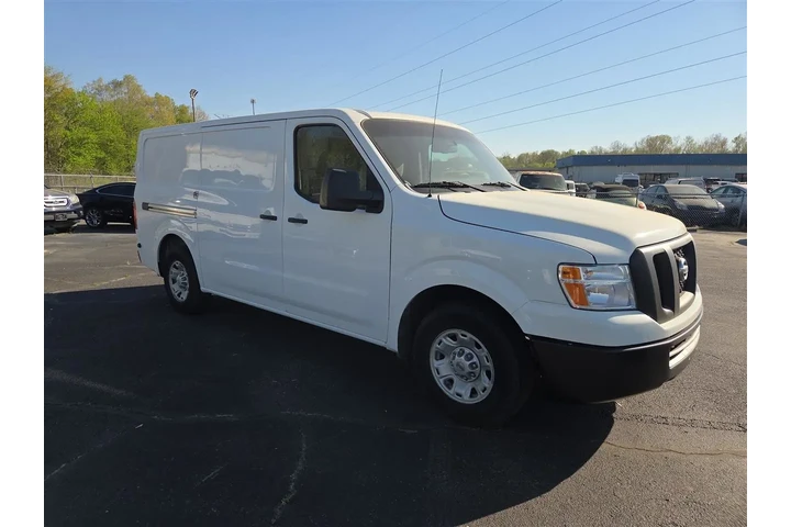 $14995 : 2017 NV Cargo 1500 SV image 7