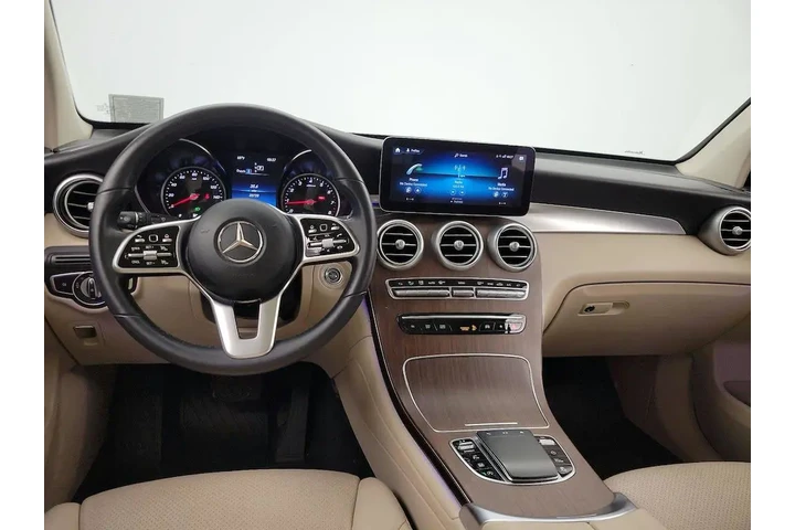 $29998 : Mercedes-Benz GLC 2022 AWD G image 9