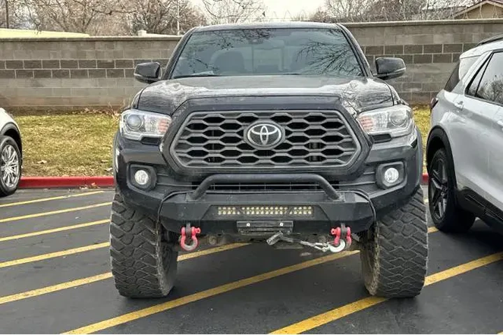 $32995 : Toyota Tacoma 2021 4x4 SR5 V image 5