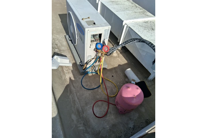 Tecnico de HVAC a buen precio! image 1