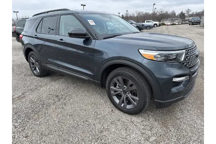 $34000 : Ford Explorer 2023 AWD XLT 4 image 10