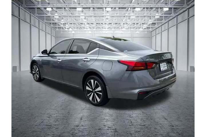 $17901 : Nissan Altima 2021 AWD 2.5 S image 5
