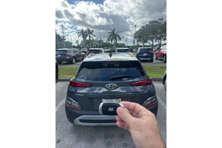 $16500 : Hyundai KONA 2023 SEL 4dr Cr image 4