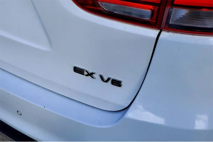 $19598 : Kia Sorento 2019 EX Sport 4d image 6