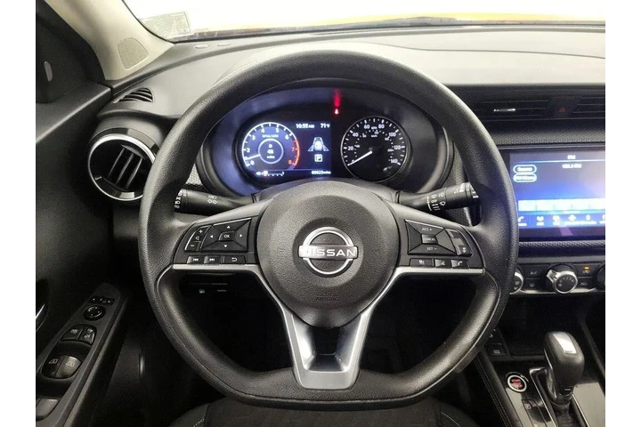 $16998 : Nissan Kicks 2023 SV 4dr Cro image 10