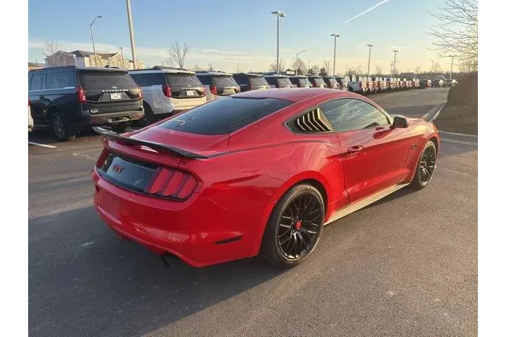 $23000 : Ford Mustang 2017 GT 2dr Fas image 6