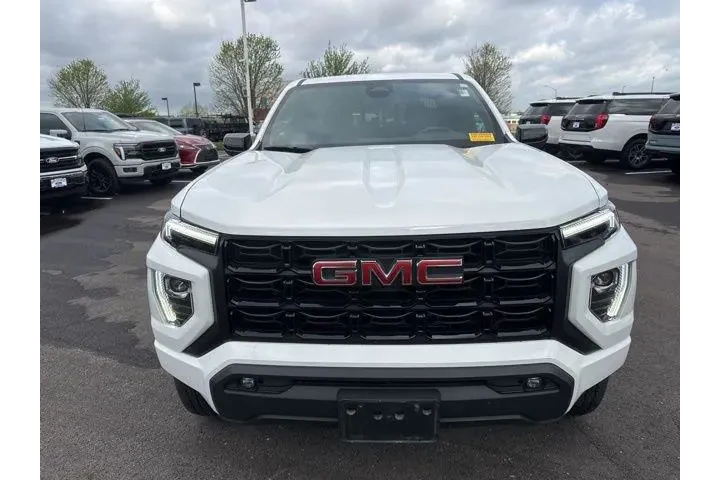 $37000 : GMC Canyon 2023 4x4 Elevatio image 2