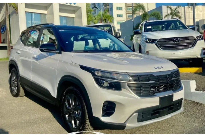 Black And White, only for Excl image 8