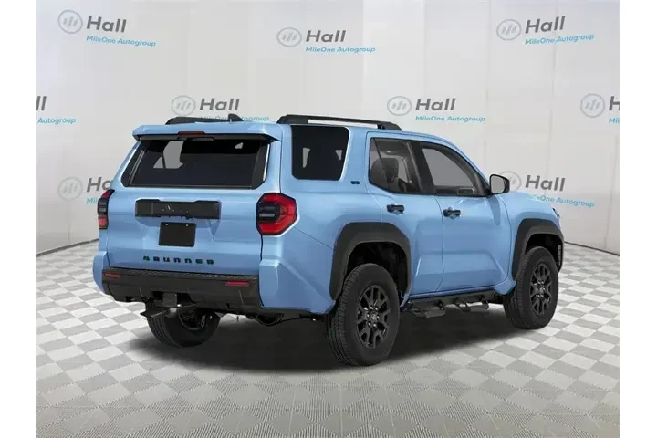 $39900 : Toyota 4Runner 2025 4x2 SR5 image 2