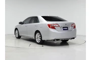 $17998 : Toyota Camry 2014 XLE V6 4dr thumbnail