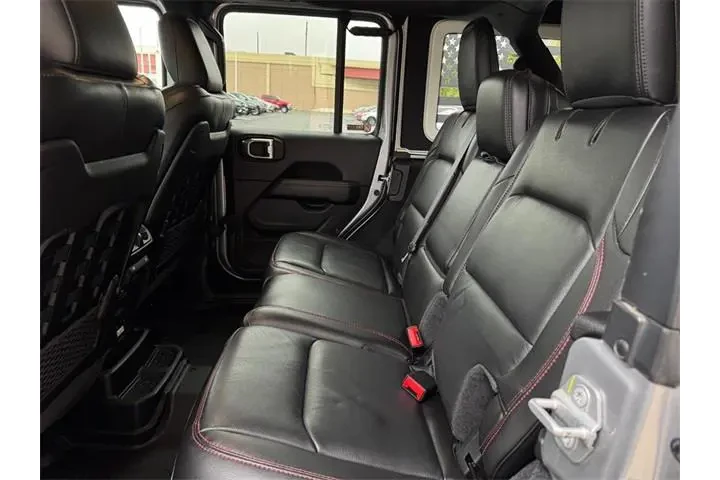 $34598 : Jeep Wrangler Unlimited 2021 image 5