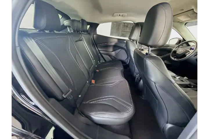 $35500 : Ford Mustang Mach-E 2024 AWD image 5