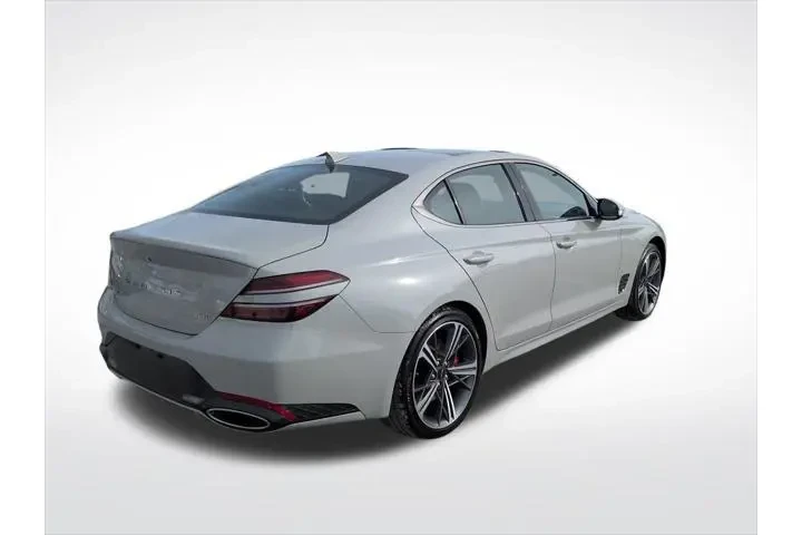 $35900 : Genesis G70 2025 AWD 2.5T St image 8
