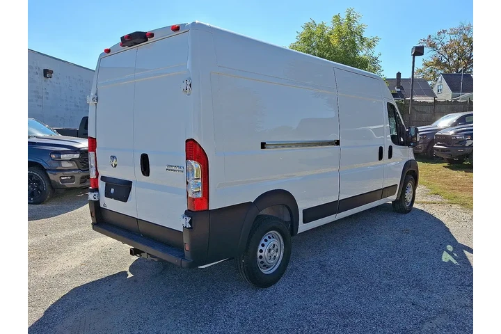$38455 : Ram ProMaster 2024 Tradesman image 5