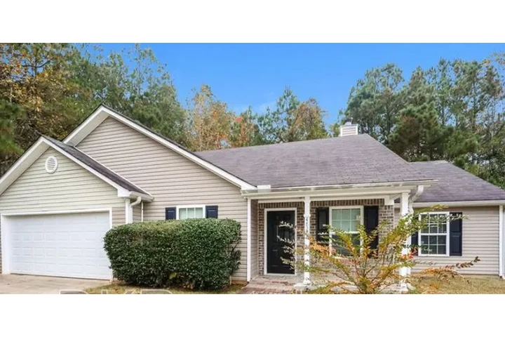 $2050 : 3Beds/2Baths in Atlanta, GA image 8