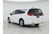 $23998 : Chrysler Voyager 2023 LX 4dr thumbnail